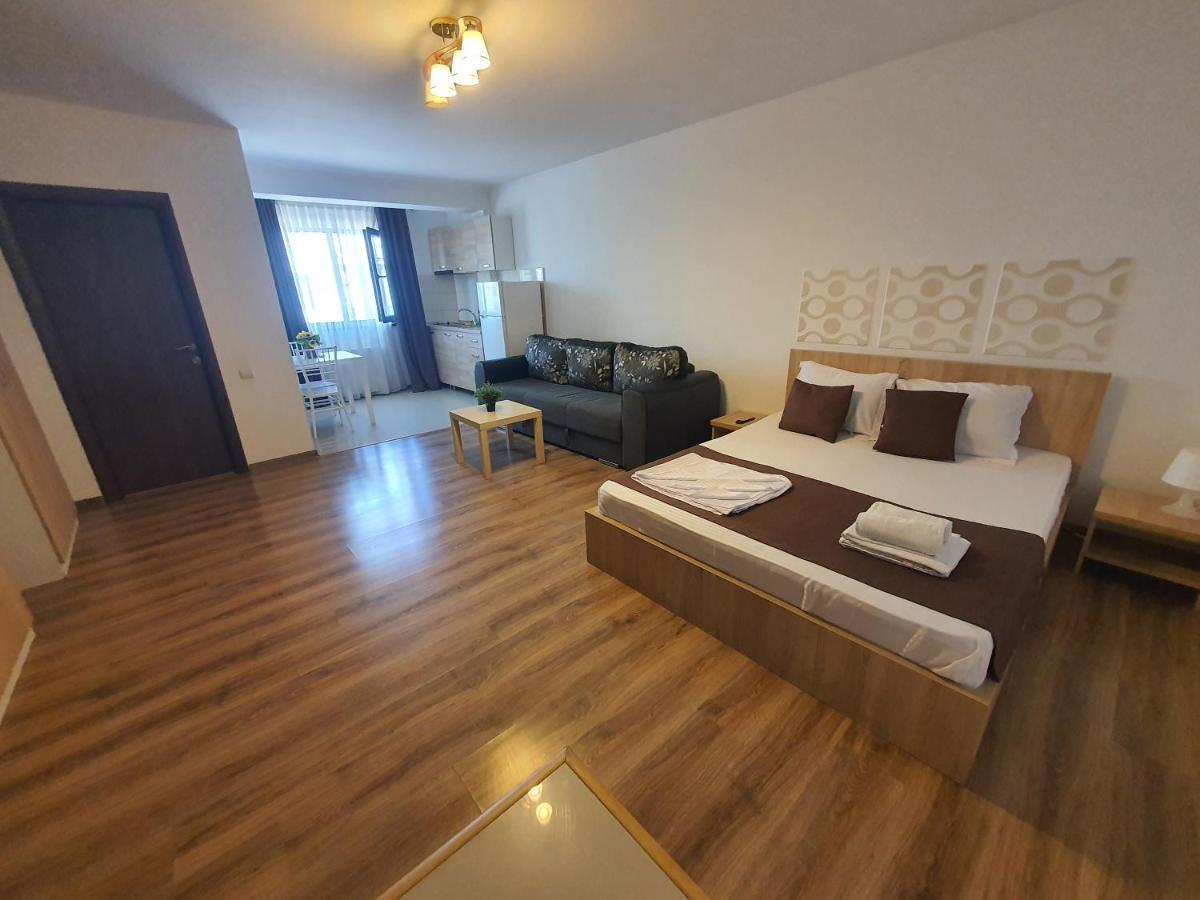 Villa Accommodation Bukarest Exteriör bild